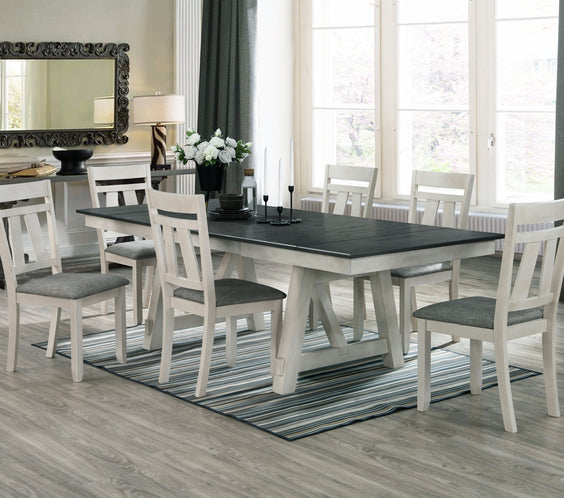 Maribelle Chalk/Gray Extendable Dining Set