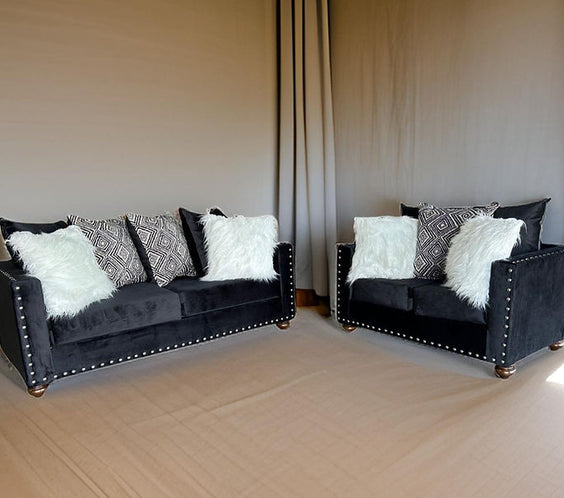 S315 Black Sofa & Loveseat