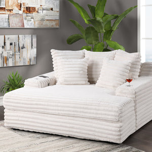 Upgrade your space with the 4500 Fog Chaise Lounge from Moda Home. Modern design, cozy seating, and durable fabric for ultimate relaxation.