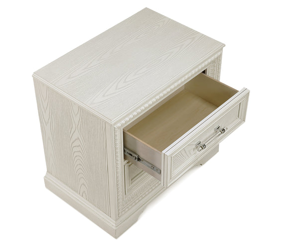 Alexandria Whitewash Panel Bedroom Set