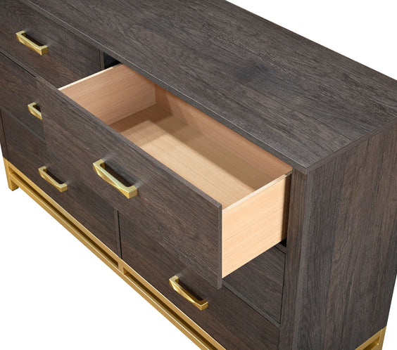 Trevor Brown/Gold Panel Bedroom Set