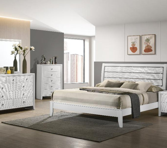 Brighten your bedroom with the Evan White Panel Bedroom Set from Moda Home. A timeless design with a clean, elegant finish.
