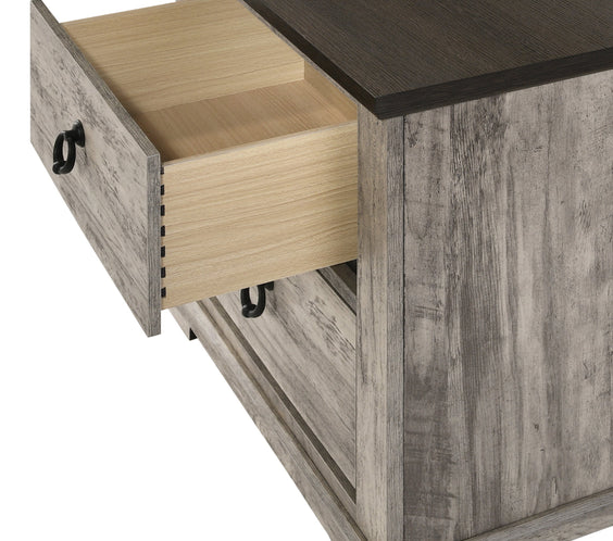 Ella-Mae Beige/Brown Poster Bedroom Set