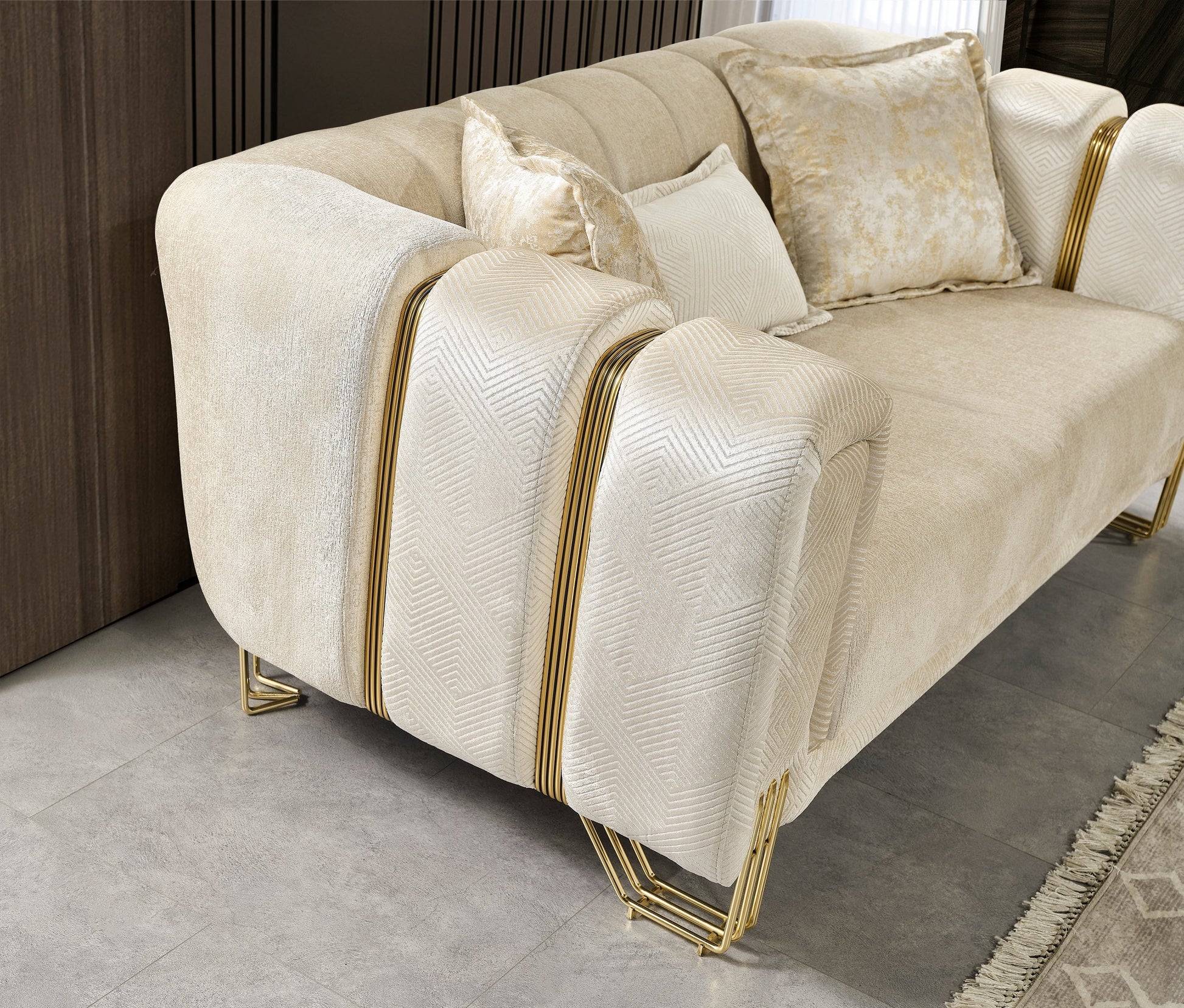 Santana Ivory Velvet Sofa [ETA: 9/10]