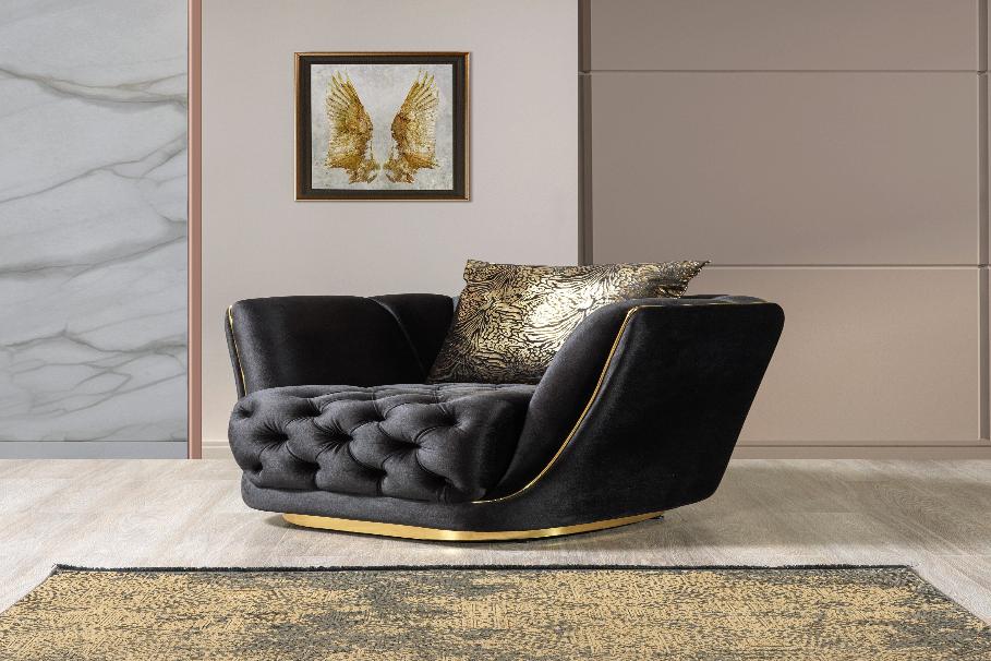 Daphne Black Velvet Chair