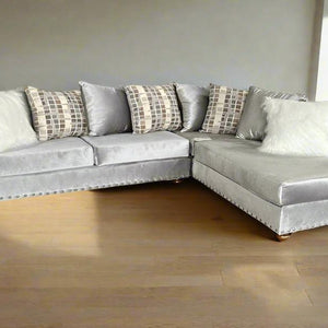 S315 Silver Sectional