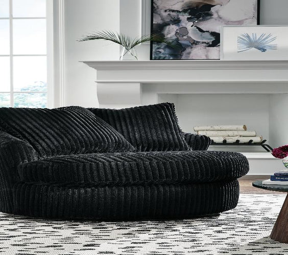 Gramwell Onyx Oversized Swivel Accent Chair