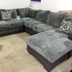 Ashley 807-03 Sectional (Smoke)