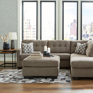 Mahoney 2-Piece Sectional with Ottoman in Chocolate