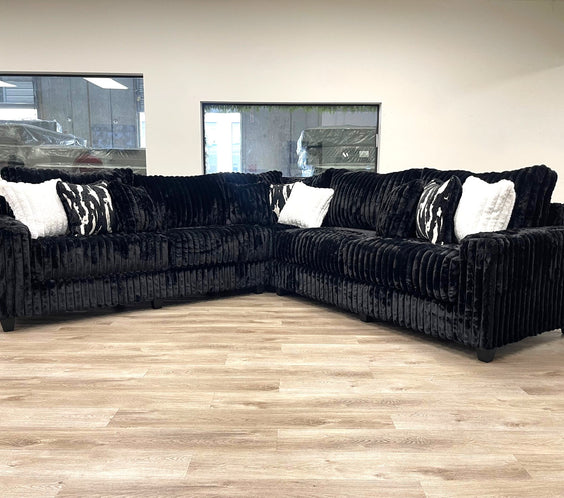 9600 - Black Sectional