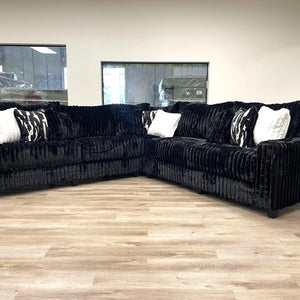 9600 - Black Sectional