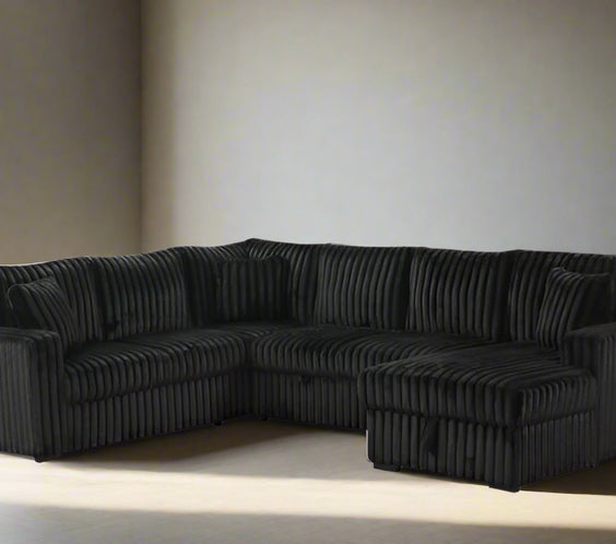 Sonic Black Sectional With Pull-Out Bed