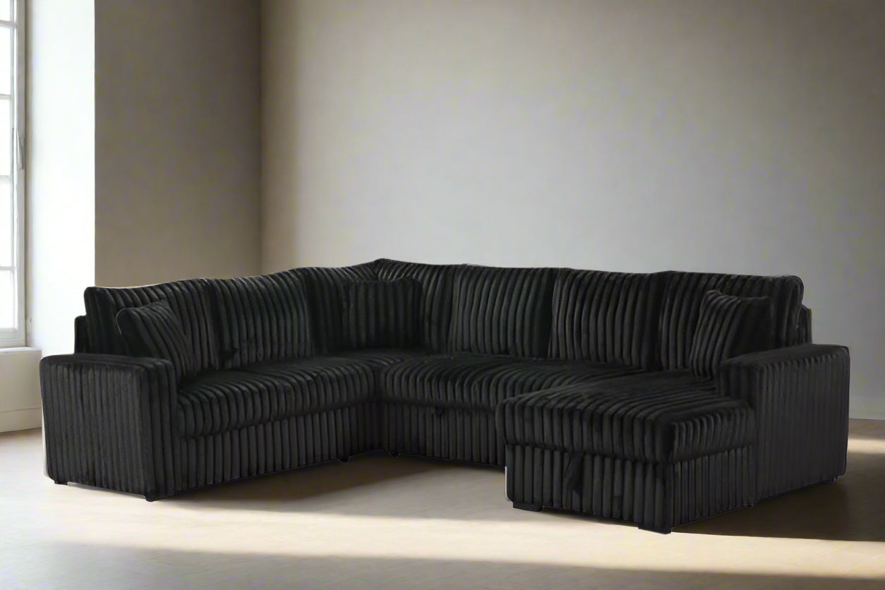 Sonic Black Sectional With Pull-Out Bed **NEW ARRIVAL**