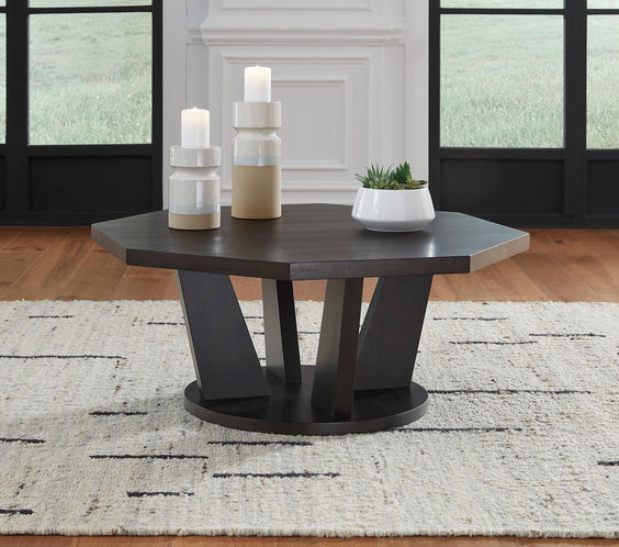 T458-8 Cocktail Table