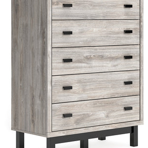 Vessalli King Panel Bed with Mirrored Dresser, Chest and 2 Nightstands in Gray