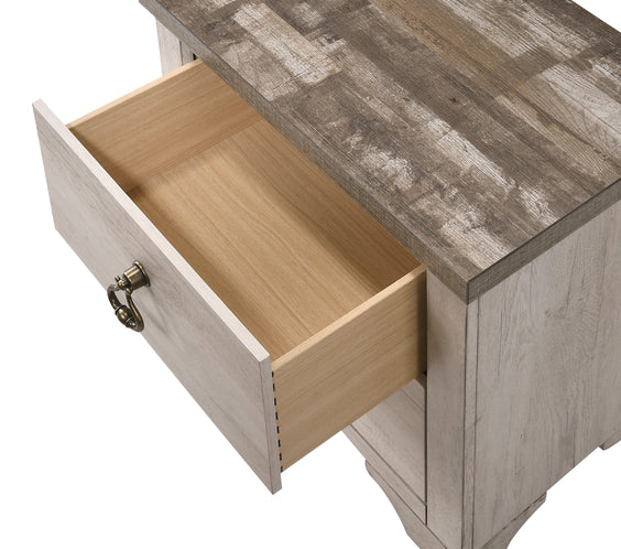 Patterson Driftwood Finish Solid Pine Wood Modern Rustic And Charm Panel Bedroom Set
