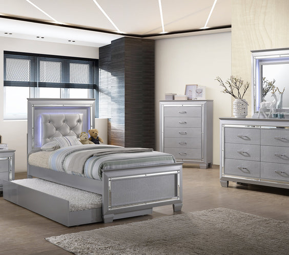 Lillian Silver Sleek Contemporary LED Fabric Upholestered Tufted Bedroom Set