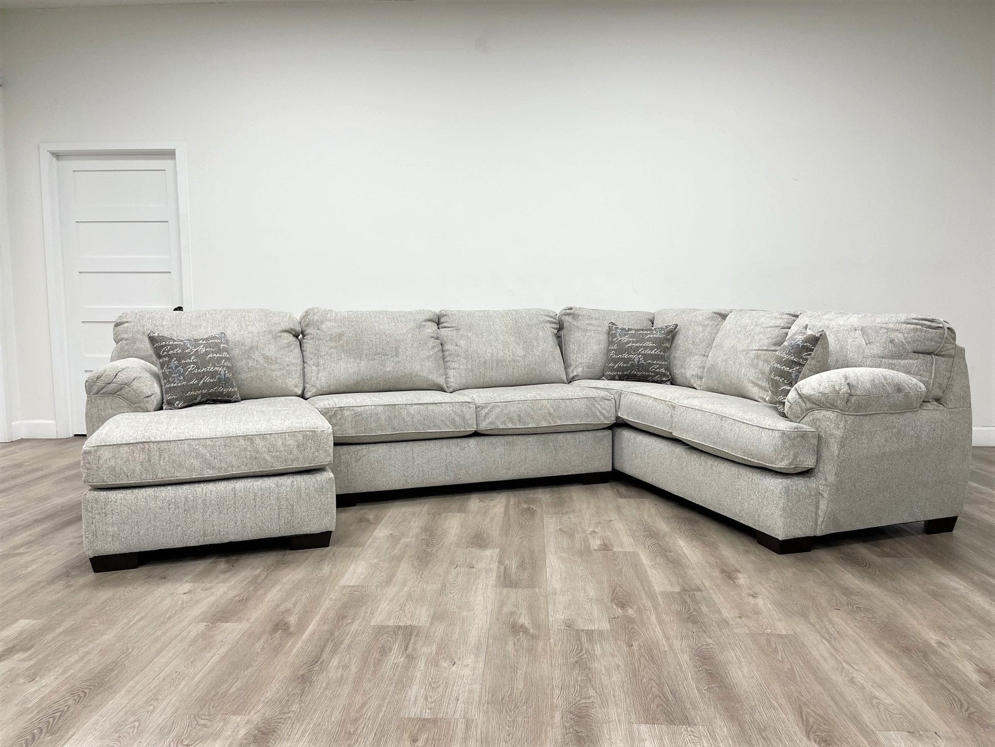 Brentwood Ivory Linen Modern Contemporary Traditional Chenille Fabric Sectional